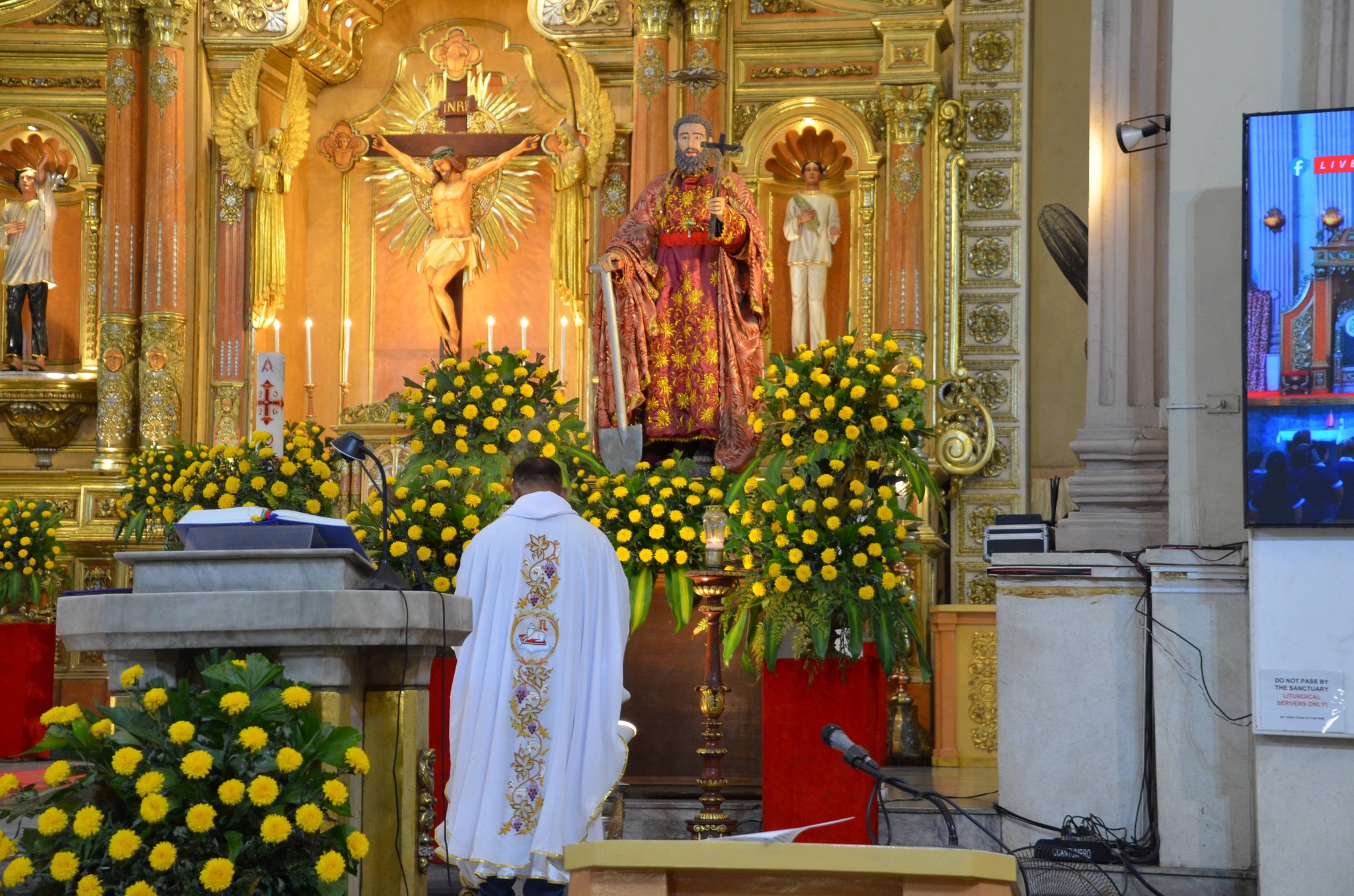 Cebu Business Directory - The Cebu Metropolitan Cathedral - Photo 1