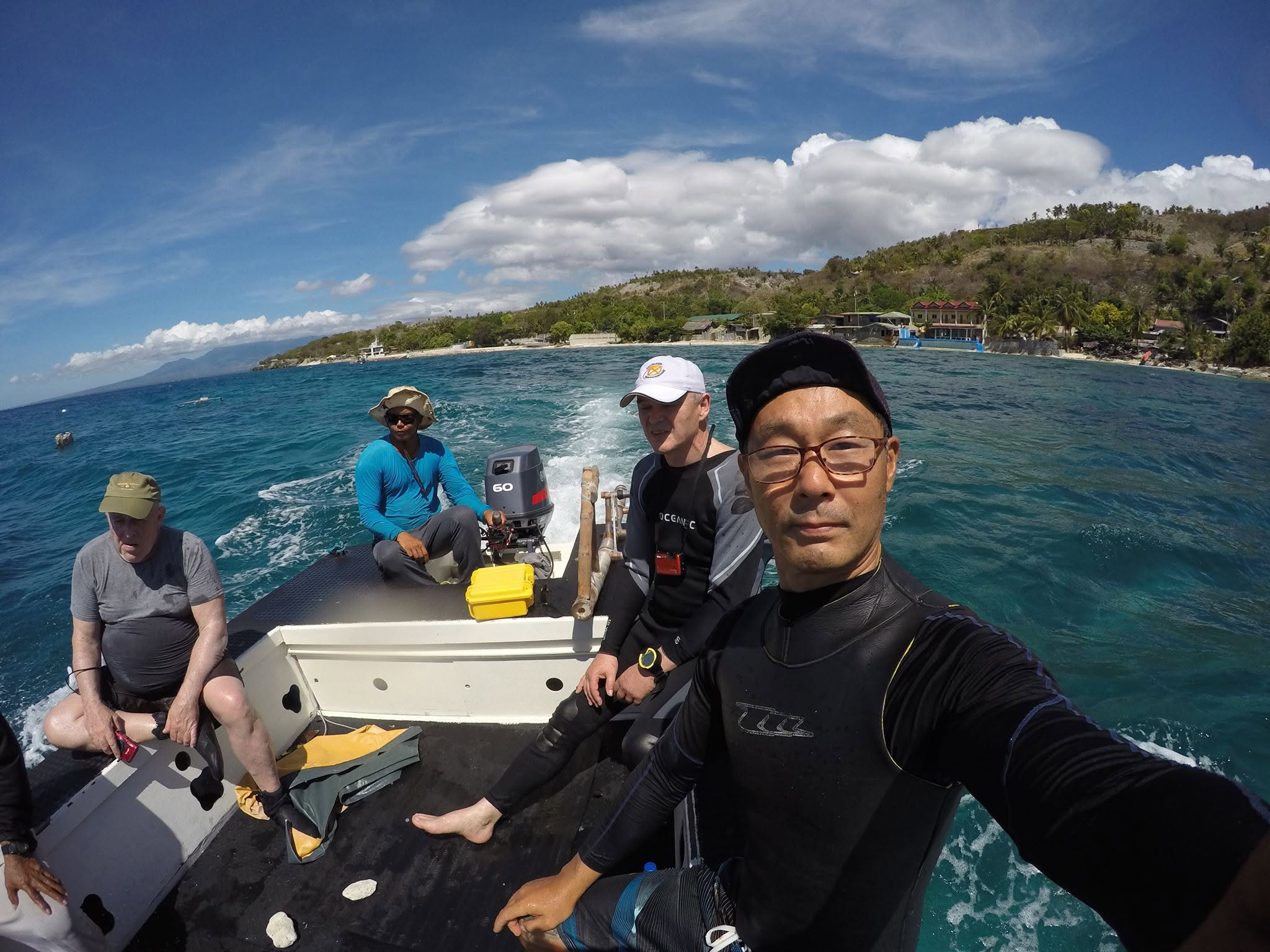 Cebu Business Directory - Mainit Dive Resort logo