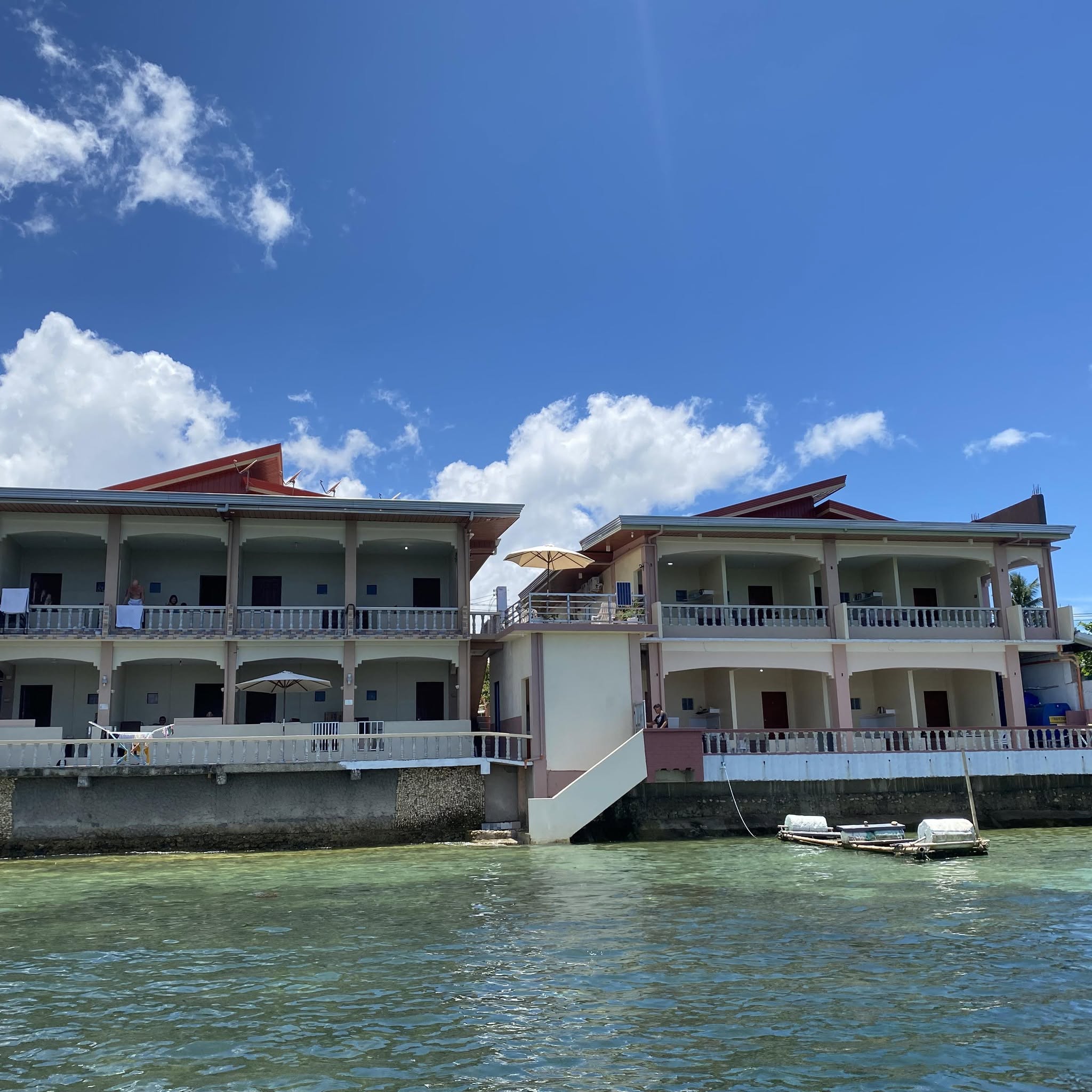 Cebu Business Directory - Kellocks' Seaview Apartelle logo