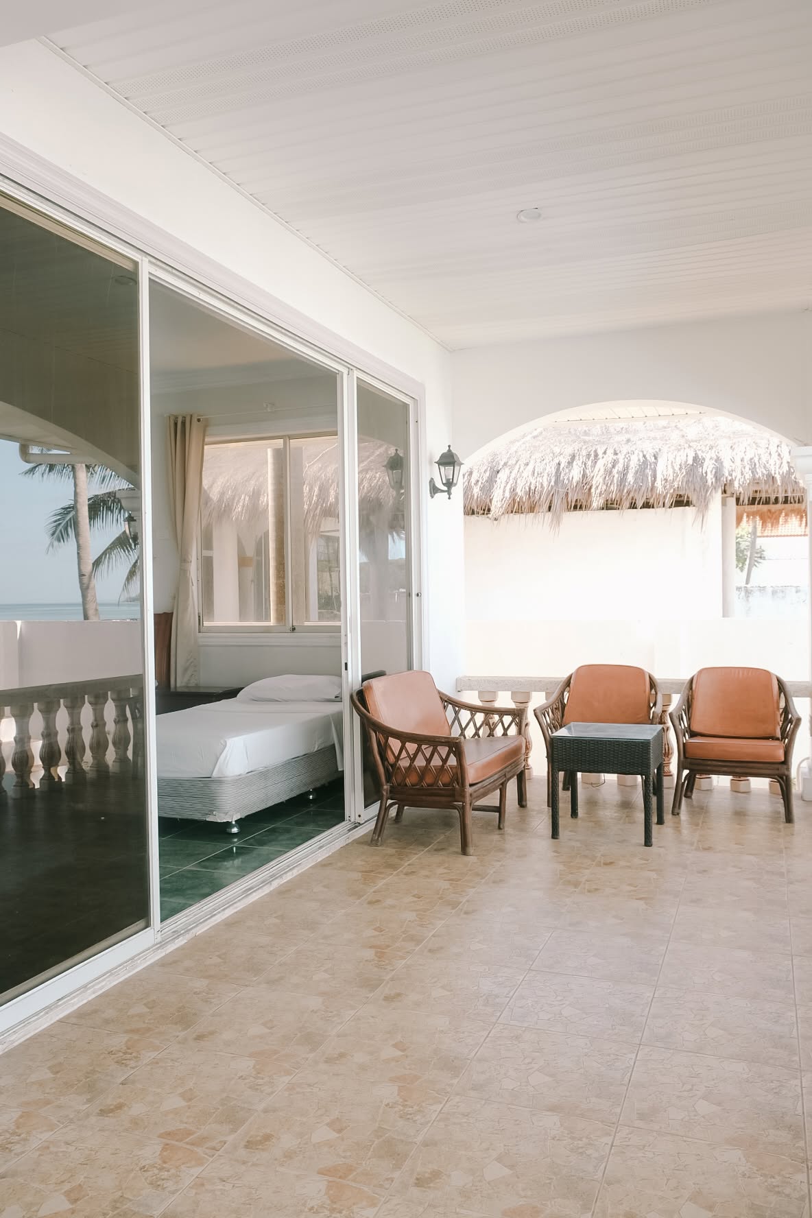 Cebu Business Directory - The Glasshouse Terrace