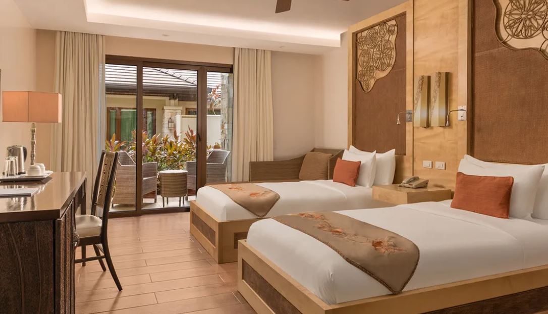 Cebu Business Directory - Deluxe Room