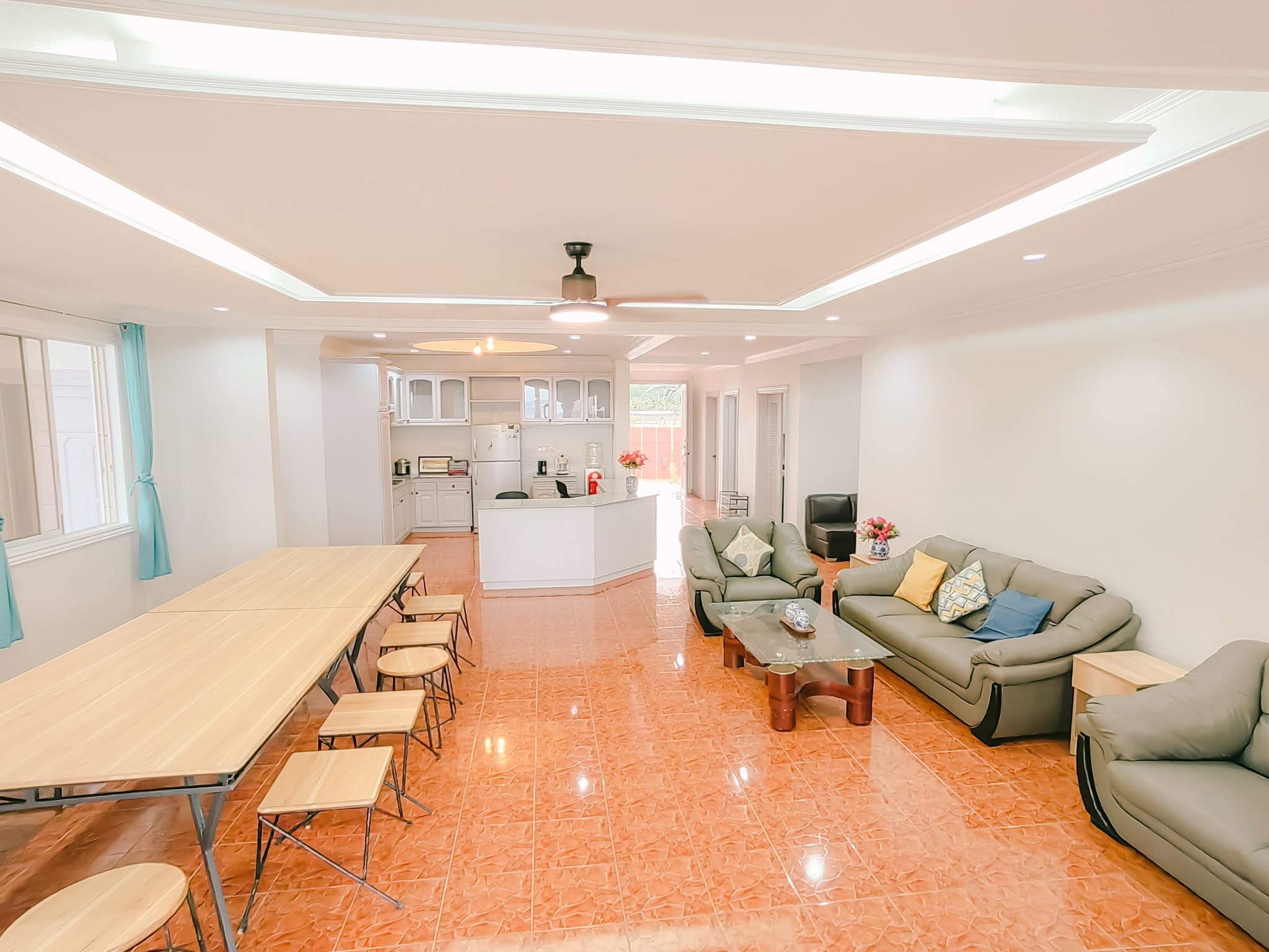 Cebu Business Directory - The Grand Living & Dining Hall