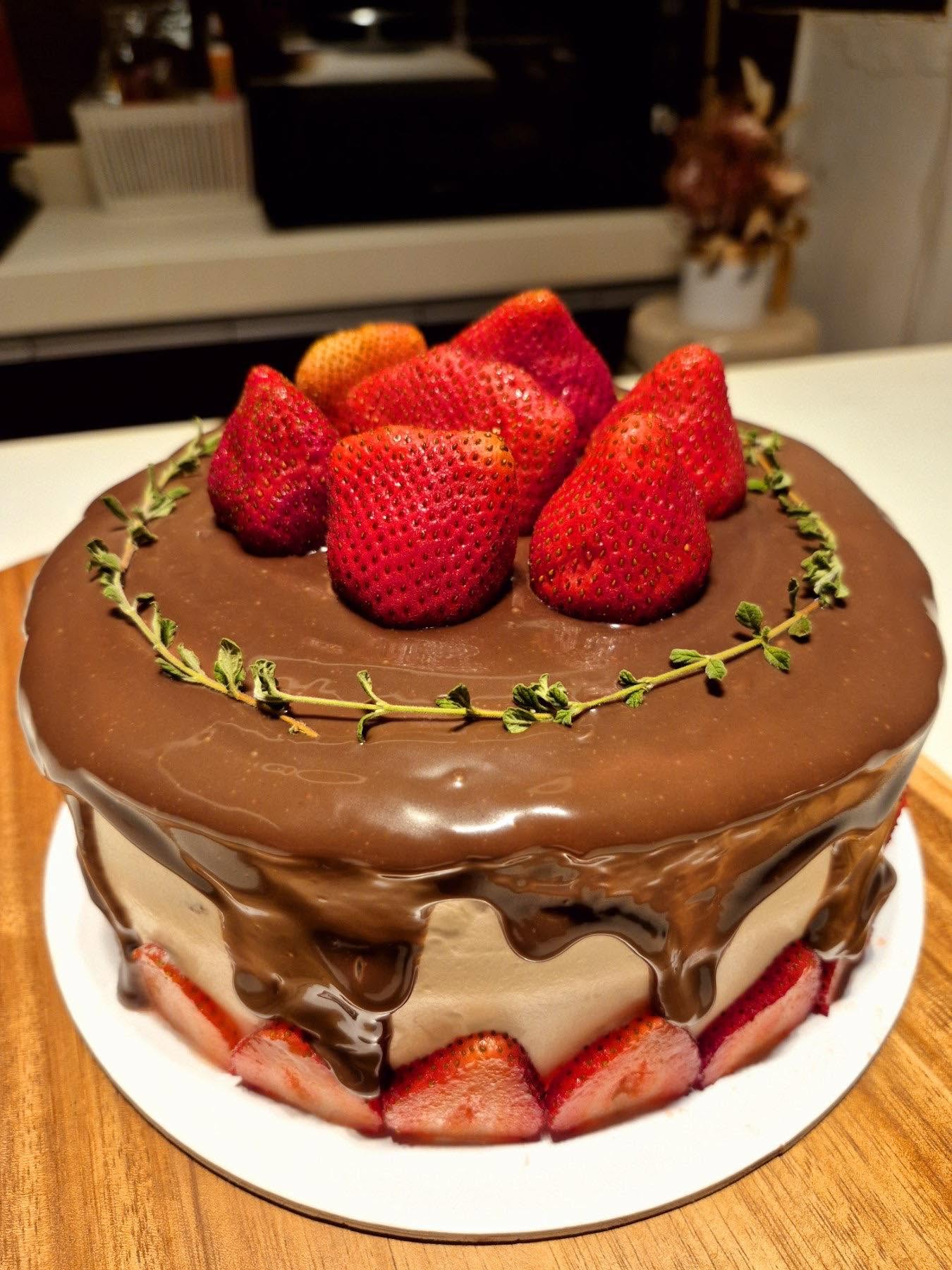 Cebu Business Directory - Chocolate Strawberry Cake
