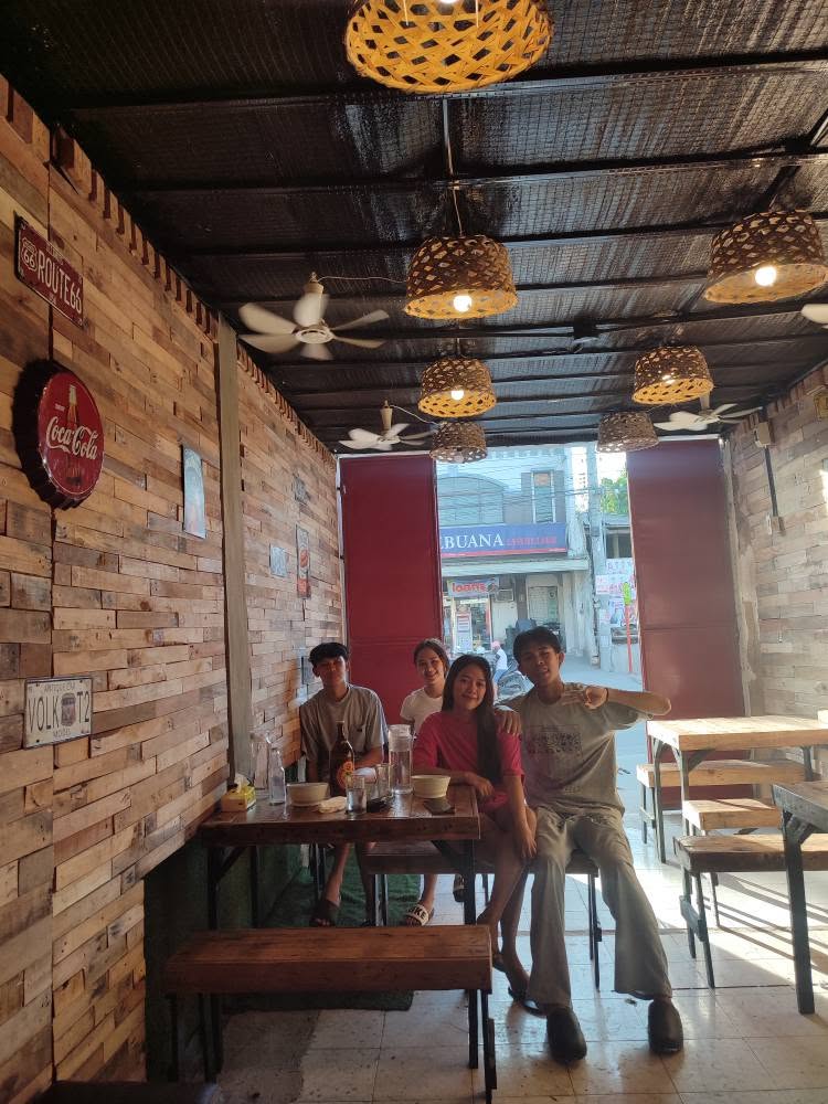 Cebu Business Directory - Eskina Sizzling House - Photo 3