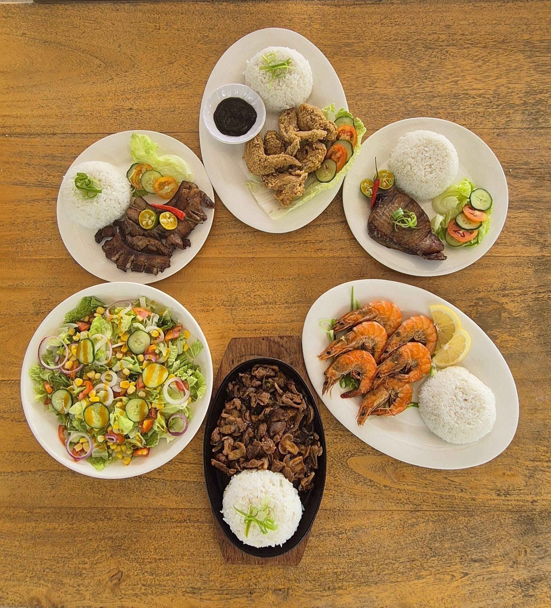 Cebu Business Directory - Lucy's Diner Hostel Cafe - Photo 3