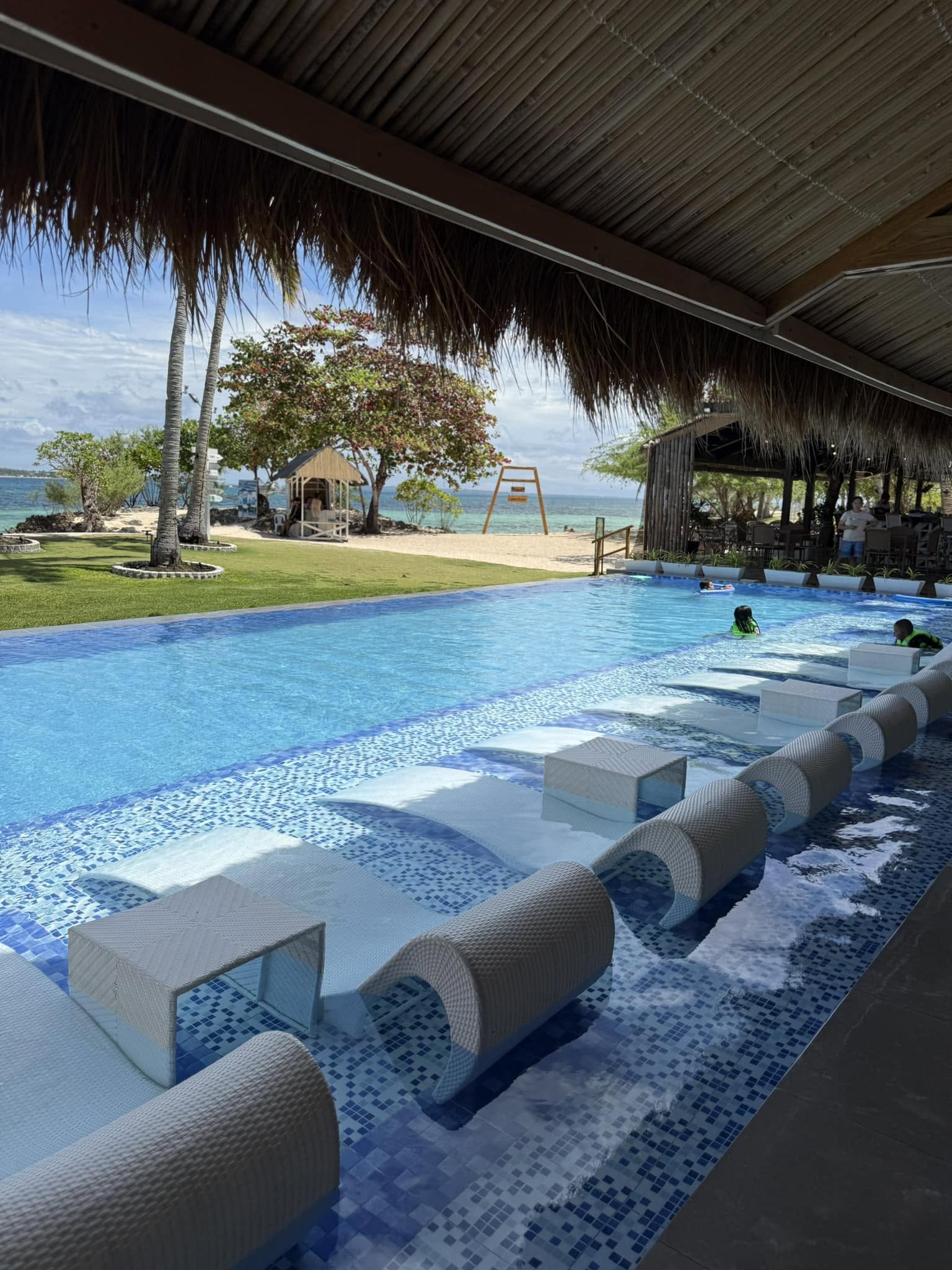 Cebu Business Directory - Chellie Rose Resort Hotel - Photo 1