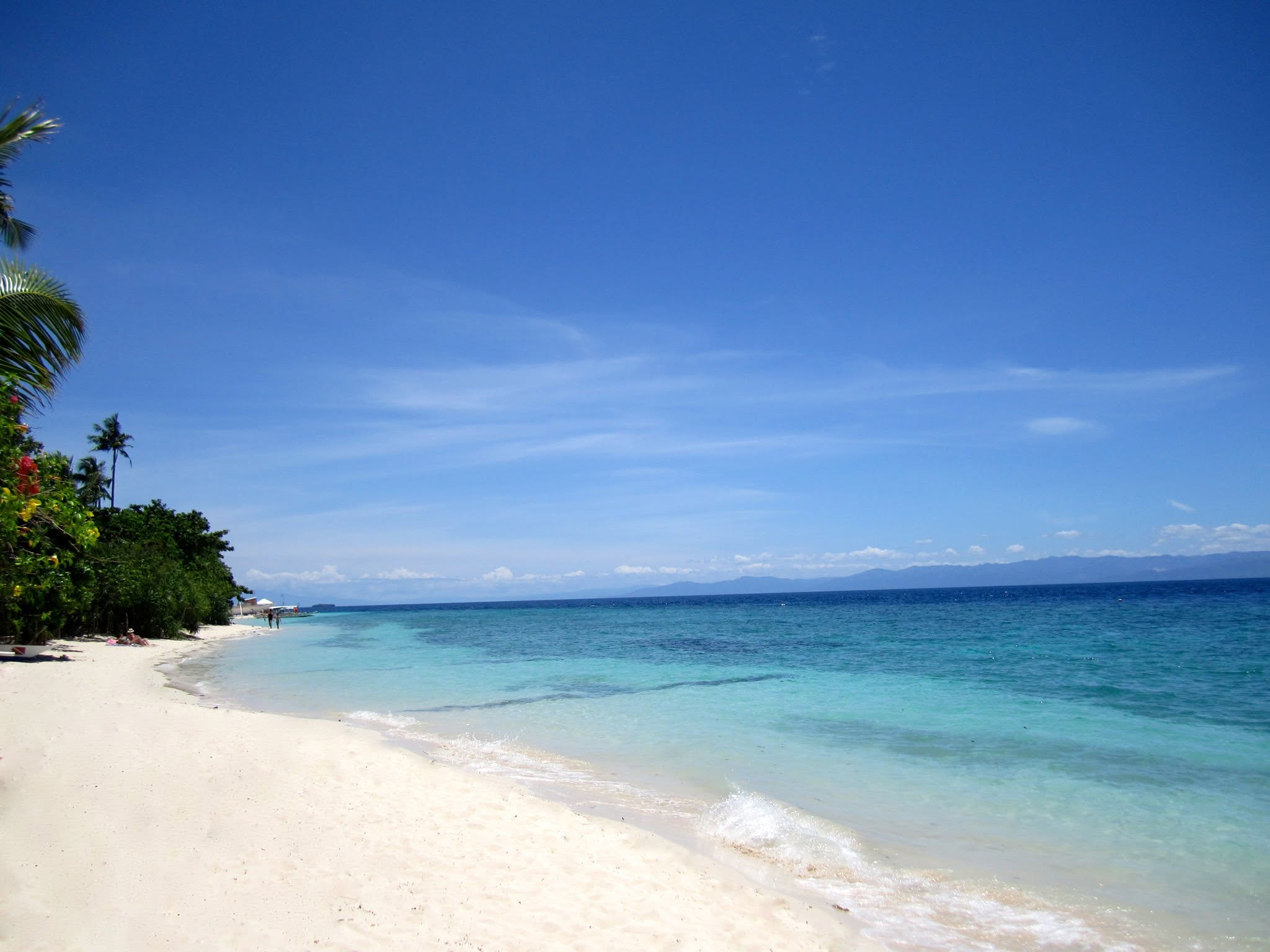 Cebu Business Directory - White Beach Oceanfront House - Gallery 2